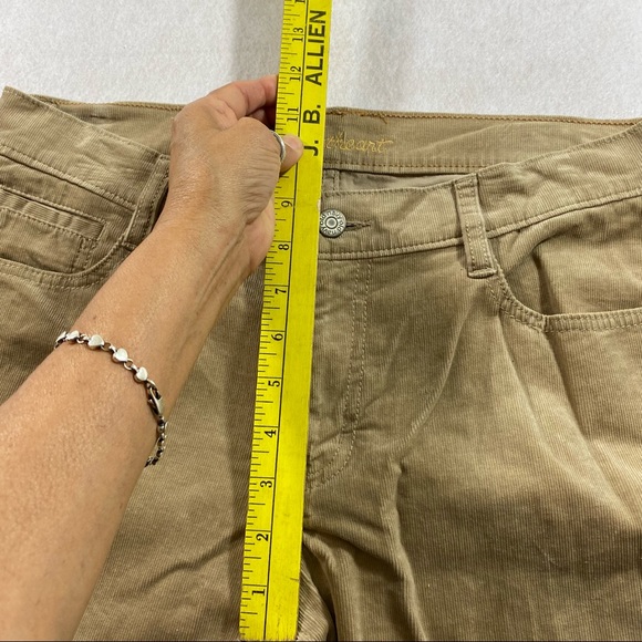 Old Navy Pants Women’s 8 Corduroy Pants light brown Flare boot Cut zip pockets - Picture 6 of 10